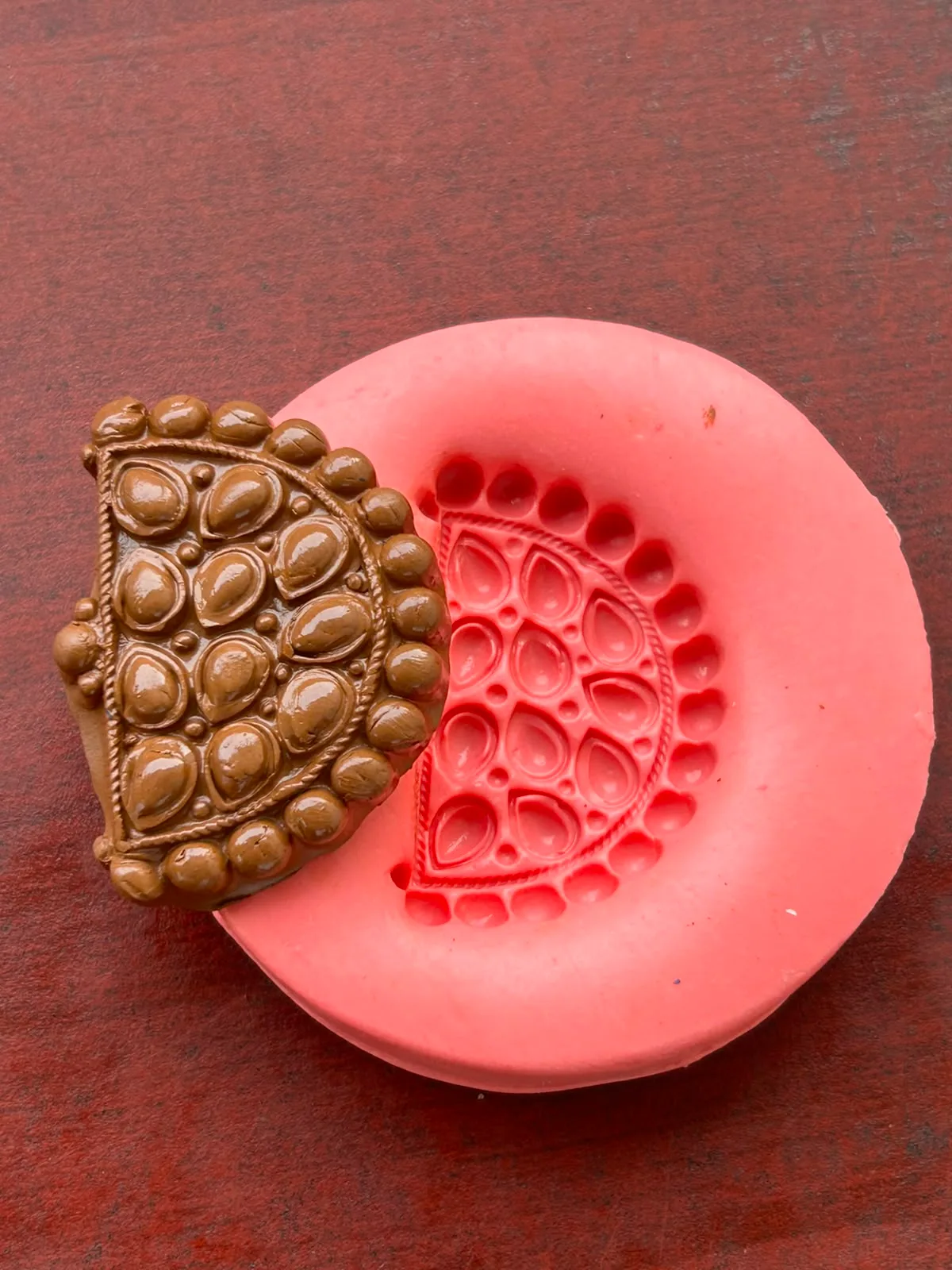 Designer_Bead Mould_00034