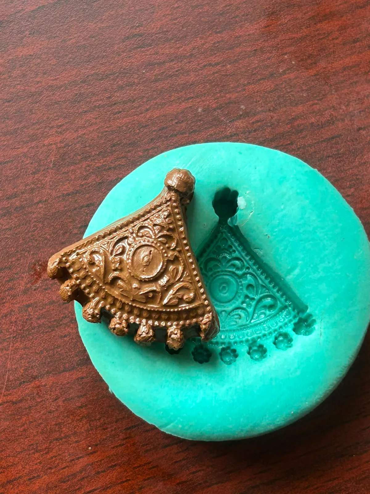 Designer_Bead Mould_0005