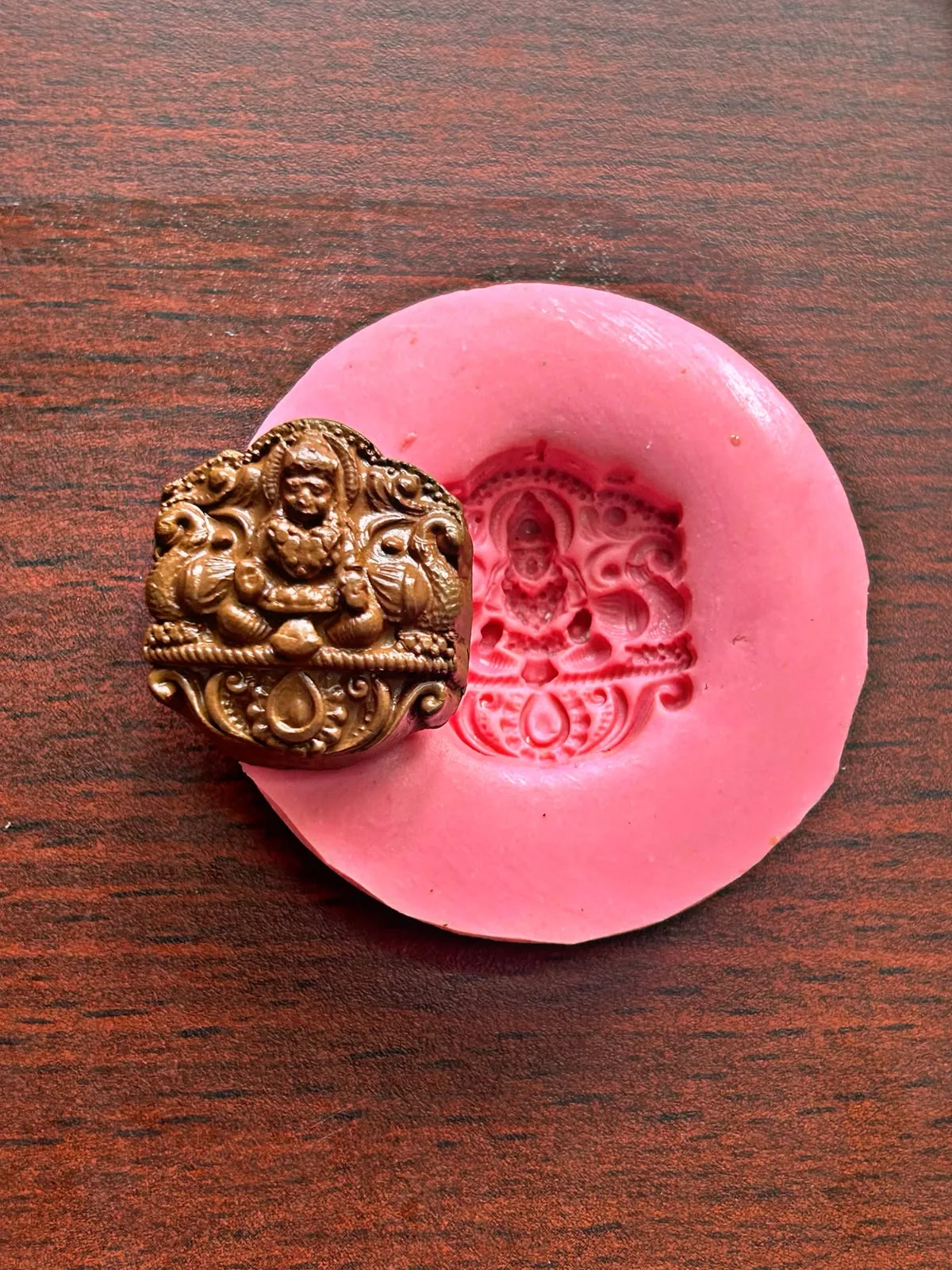Designer_Bead Mould_00032