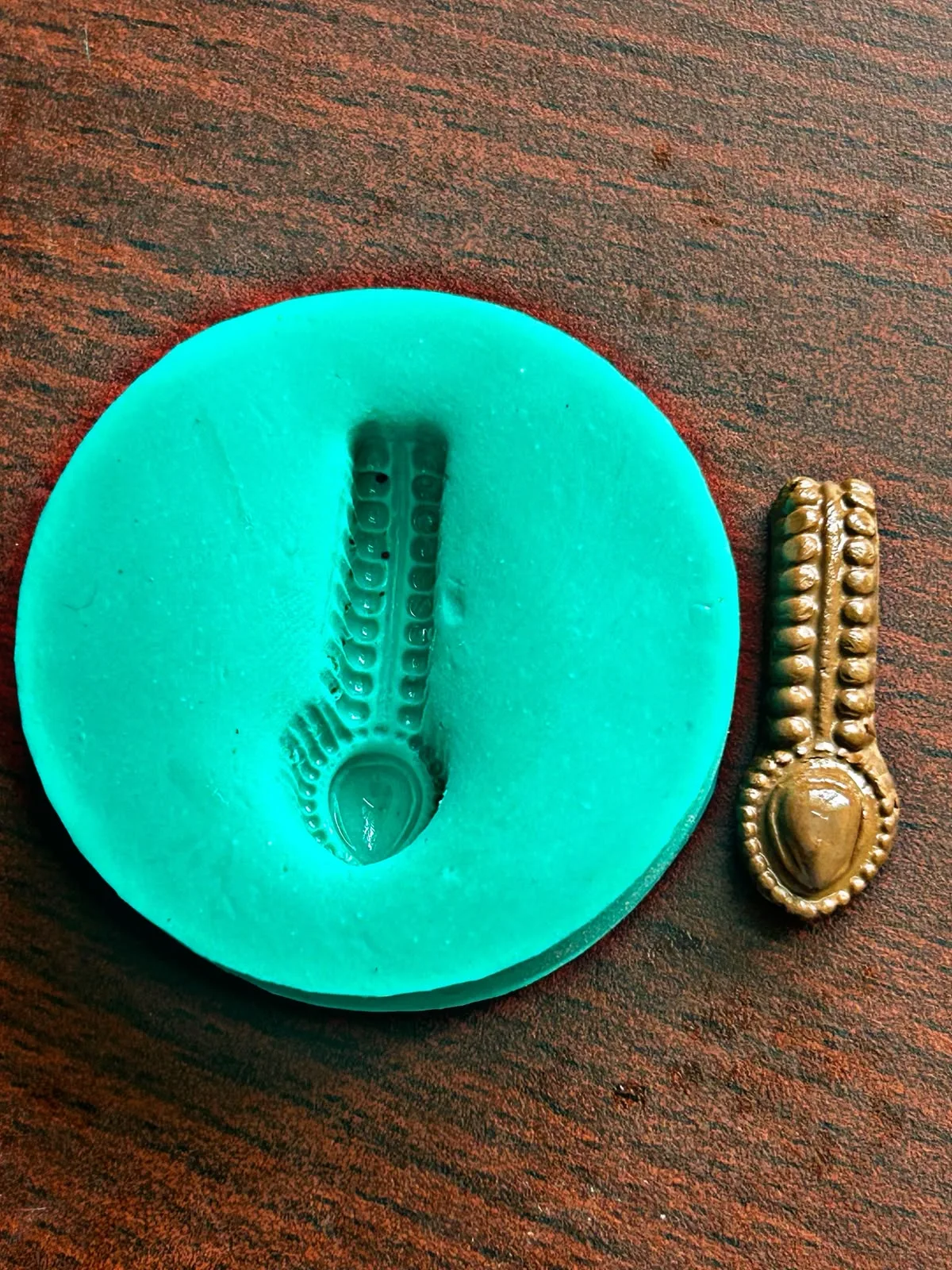 Designer_Bead Mould_0007