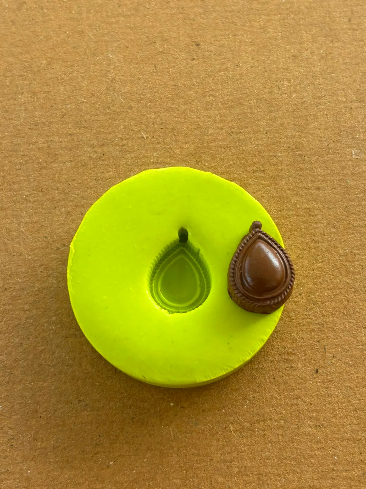 Designer_Bead Mould_00039